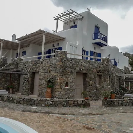 Holiday home Anemoessa Villas With Pool