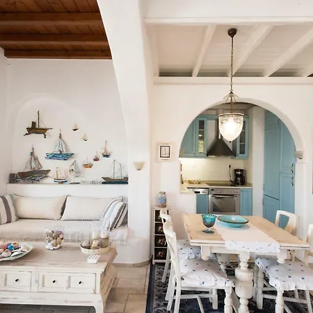 Anemoessa Villas With Pool Holiday home *